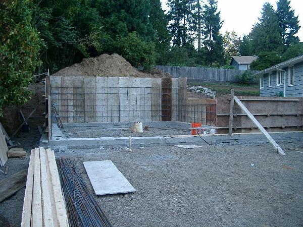 IMGP0883.JPG - The new garage