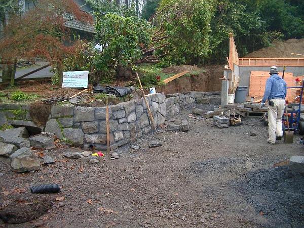 IMGP0936.JPG - More stonework