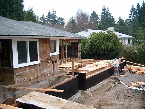 IMGP0998.JPG - Starting to frame up the master suite