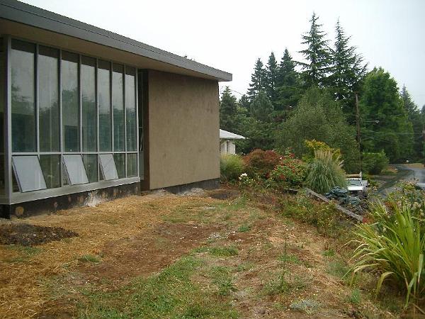 IMGP1642.JPG - Exterior glazing of the sunroom completed