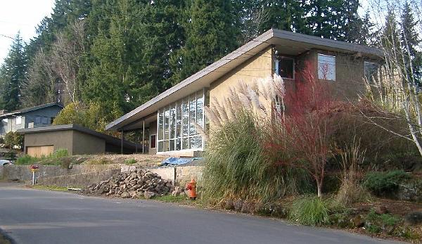 IMGP1883.JPG - Southeastern exposure