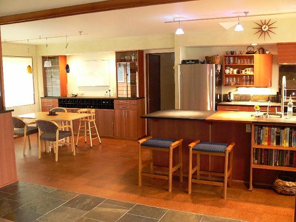 P1000131.JPG - Dining room and kitchen combined