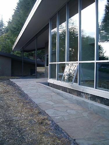 IMGP1739.JPG - Sunspace with walkway installed